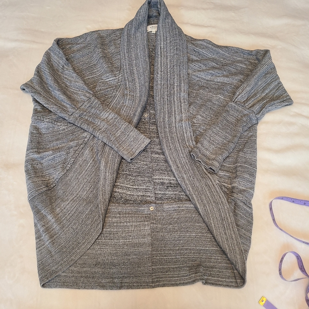 Aritzia Wilfred cardigan